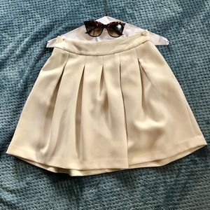 Banana Republic Size 0 cream wool circle skirt